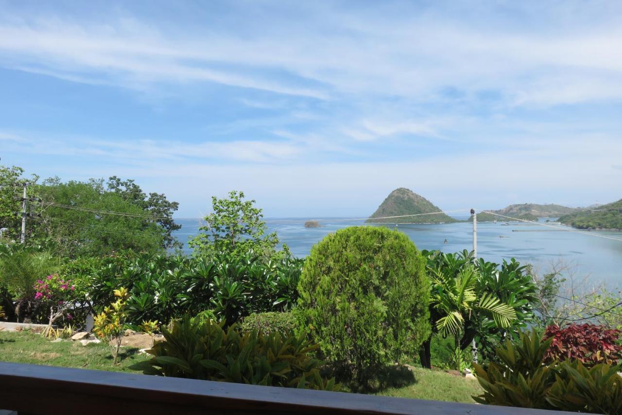 Golo Hilltop Hotel Labuan Bajo Exterior foto